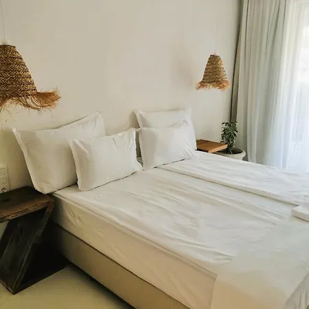 Отель Paradise Bay 3*