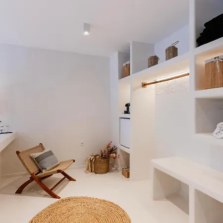 Отель Paradise Bay 3*