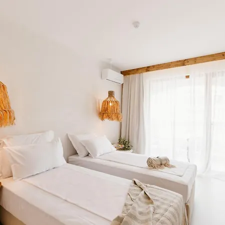Отель Paradise Bay Созополь